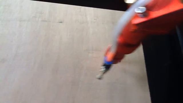 Лазерная трубка Lasea F4 мощностью 100-120 Вт. Проверка перед отгрузкой. смотреть онлайн