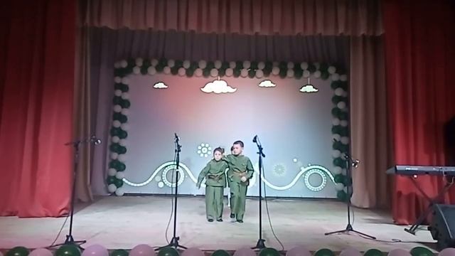 Детский сад "Березка" - Танец "Друг" смотреть онлайн