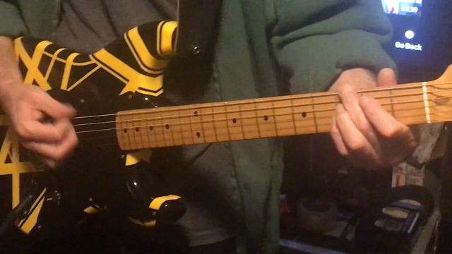 Real EVH Fender JV Squire? Yes it is, check it out! (SFG outtakes) смотреть онлайн