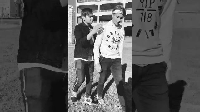 Tik Tok social complictation Maxi Musaev смотреть онлайн