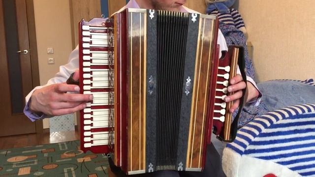 Душевное звучание! Гармонь рояльная мастера Меркулова (Ре-диез) смотреть онлайн