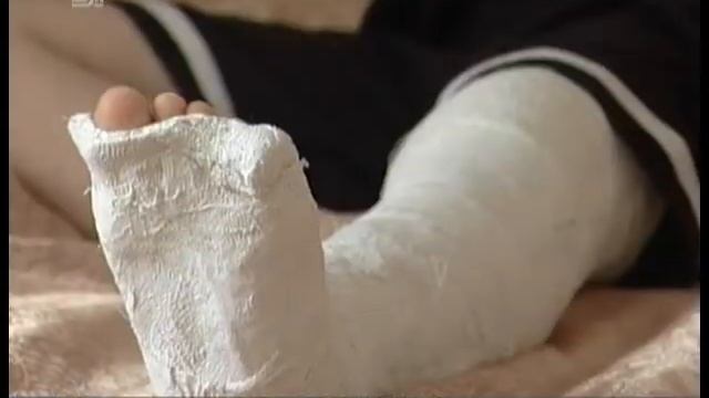 Прокуратура в Челябинске проверит батут, из-за которого пострадал 4-летний малыш смотреть онлайн