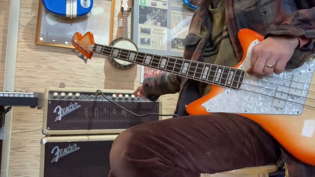 90’s Fender tube Rumble Bass amp like SVT. Test video. смотреть онлайн