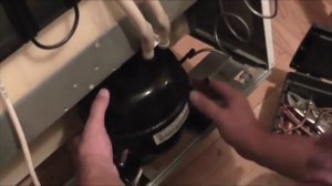 Компрессор сразу выключается.Ремонт холодильника Индезит.