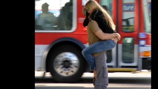 Anna Kournikova & Enrique Iglesias - I See You (Leona Lewis) смотреть онлайн