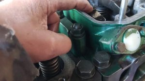 Установка головок двигатель wd 615 e 3 , International 9800.