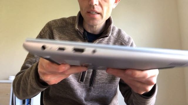 Dell Vostro 14 5000 (5471) Unboxing and First Thoughts Review смотреть онлайн