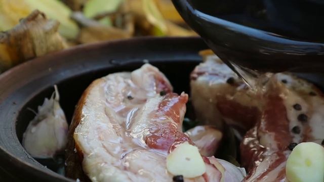 Сало в тузлуке | Сало в рассоле для гурманов! | Солим Вкусное и мягкое сало! смотреть онлайн