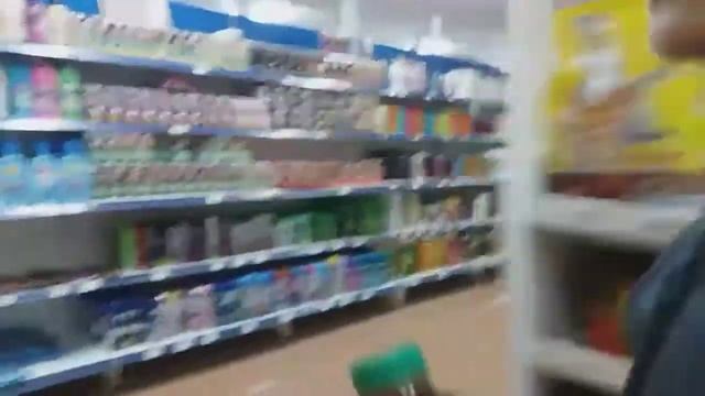 Что купит школьник на 1000000 рублей|100 рублей|набор школьника смотреть онлайн