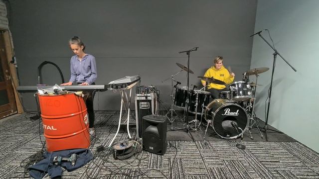 NoWay / Lady Gaga - Applause (Cover) | Behringer XAIR 12 | Superlux DRK K5C2 | Test смотреть онлайн