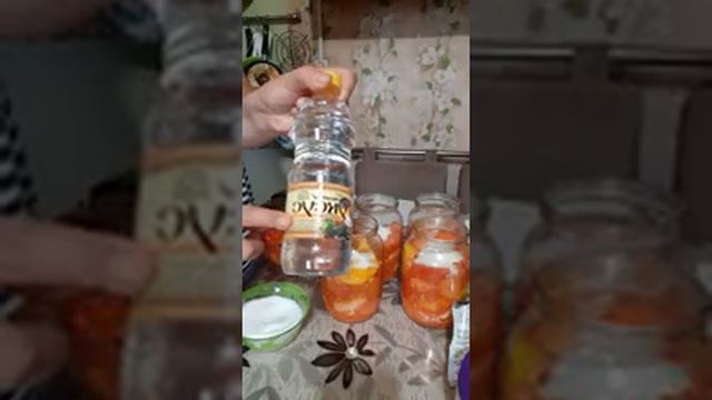 помидоры в собственном соку смотреть онлайн