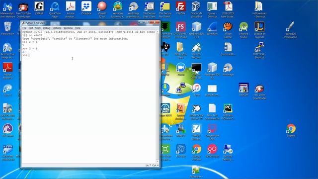 Display Hello World using Python IDLE смотреть онлайн