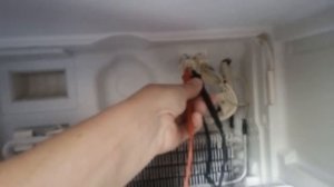 Ремонт холодильника Hotpont Ariston не холодит верхняя камера