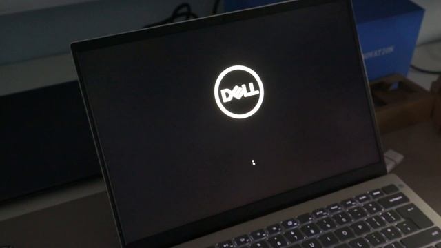 Can you downgrade a Windows 11 system to Windows 10? (and will it activate?) смотреть онлайн