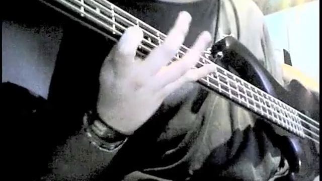 Radiohead - Jigsaw Falling Into Place - Bass Cover смотреть онлайн