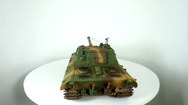 Pz.Kpfw. jagdpanzer E-100 v.2/2 1:35 (trumpeter) обзор масштабная модель бронетехника / Model tank смотреть онлайн