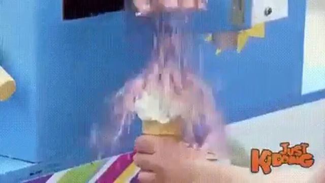 Хотите мороженое смотреть онлайн