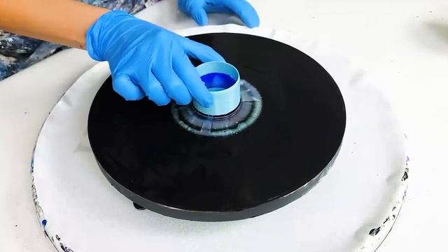 Acrylic Pouring Tutorial - Cells without Silicone | VIVID Galaxy ? Open Cup Acrylic Pour Painting смотреть онлайн