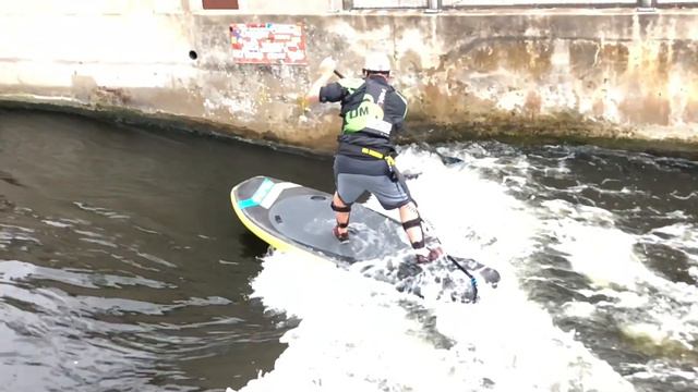 River Sup Surf: Dynamic Carves смотреть онлайн