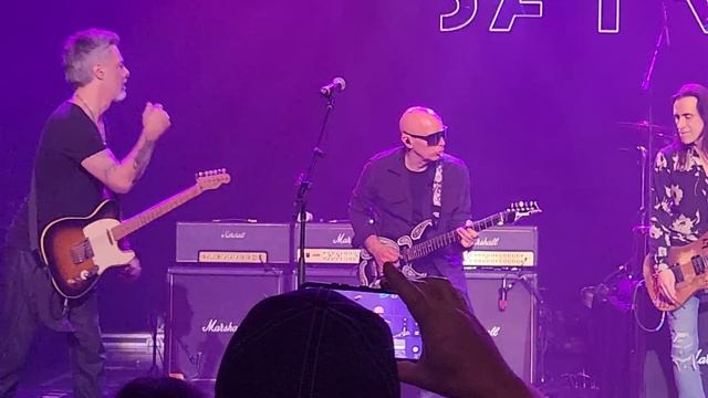Joe Satriani wsg Nuno Bettencourt and Richie Kotzen - Crossroads (Live) 2024 смотреть онлайн