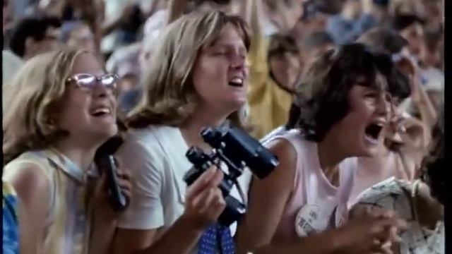 The Beatles at Shea Stadium смотреть онлайн