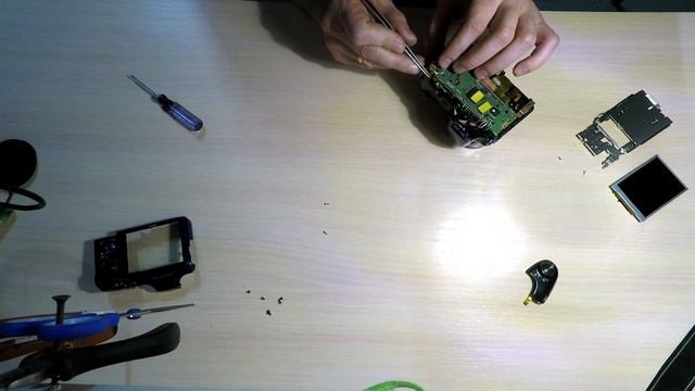 Ремонт фотокамеры Nikon Coolpix L820 / Не работает кнопка затвора смотреть онлайн