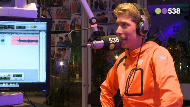 Jorrit Bergsma in de studio live @EversStaatOp538 in Sochi смотреть онлайн