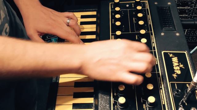 The WASP - A Very British Synthesizer смотреть онлайн