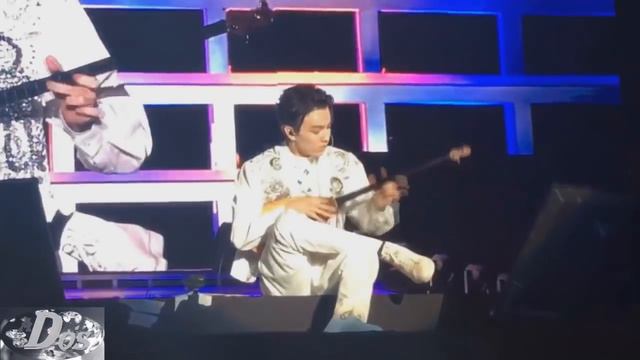 #DIMASH - HE'S A MIRACLE VOICE (dombra, piano). Волшебный голос, домбра и фортепьяно смотреть онлайн