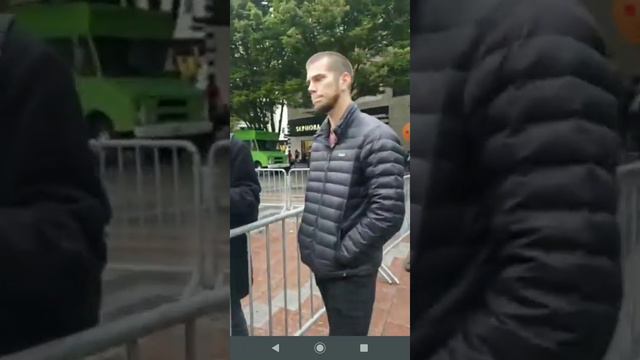 Joey Gibson joins Seattle Proud Boys on a troll смотреть онлайн