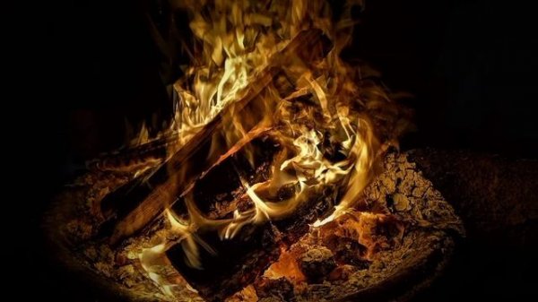 #Burning #fire and #warm #sound of gentle #fire #flames and #firewood #logs