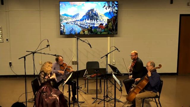 Quartet in C Major by W A Mozart смотреть онлайн