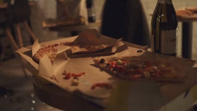 Она бросила бедного парня, но даже не думала, что скоро... I История любви до слёз смотреть онлайн