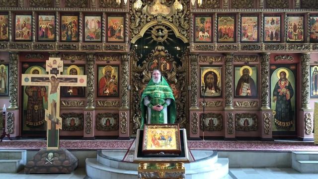 Трансляция Божественной Литургии в праздник Святой Троицы смотреть онлайн
