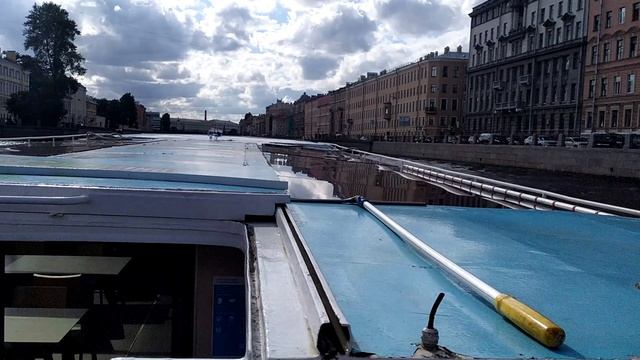 ВОДНАЯ ЭКСКУРСИЯ САНКТ-ПЕТЕРБУРГ 1 часть. Видео экскурсии. смотреть онлайн