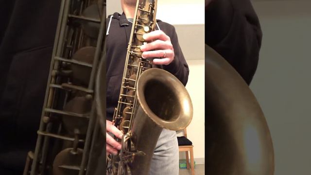 1936 22,xxx Selmer Balanced Action Tenor Saxophone Demo, www.dcsax.com смотреть онлайн