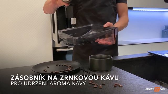 Vestavný plně automatický kávovar Bosch CTL636ES6 смотреть онлайн
