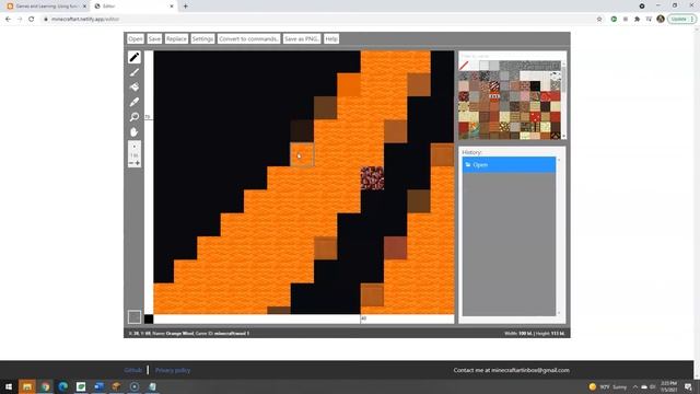 Minecraft Education Edition: Running 100's of commands with a function (to make a giant logo) смотреть онлайн