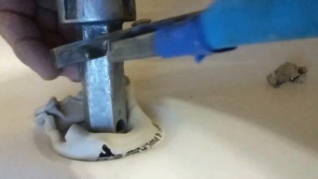 How to replace waste and over flow kit for a bath смотреть онлайн