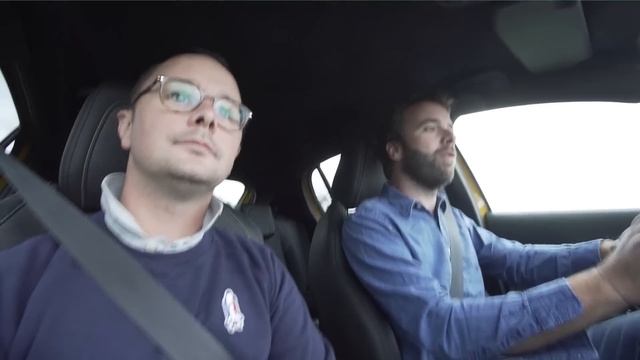 Peugeot 208 vs Renault Clio : match entre nouvelles stars 2019 смотреть онлайн