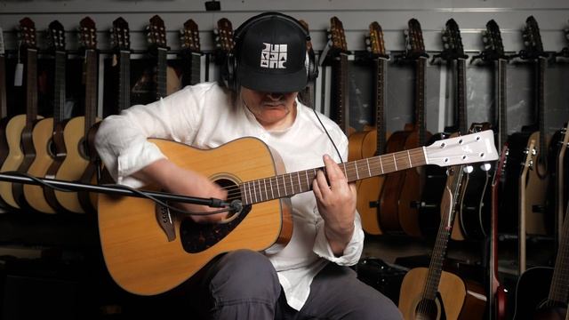 Обзор акустической гитары Yamaha FG800 NATURAL смотреть онлайн