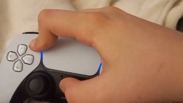 Как подключить  геймпад от плейстейшен 5 к телефон