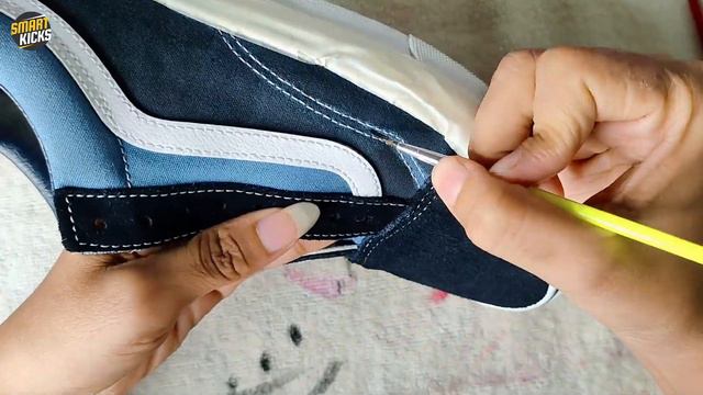 Sneaker Customization Video | Customizing Vans Old Skools | DIY using Angelus Paint | Sneaker Artis смотреть онлайн