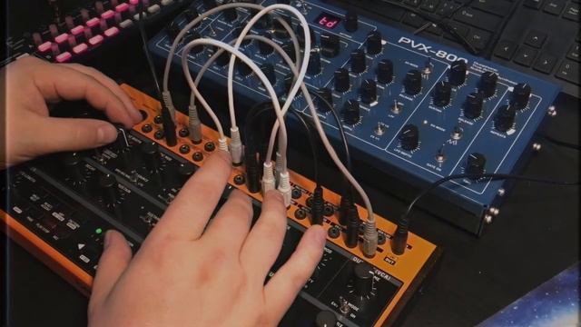 InfraDeep PVX-800, korg sq1 and BEHRINGER CRAVE смотреть онлайн