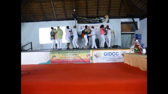 Démonstration de Kizomba avec les élèves de l'Association NOR KA смотреть онлайн