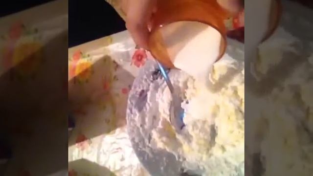 Пирог в микроволновке за 3 минуты смотреть онлайн