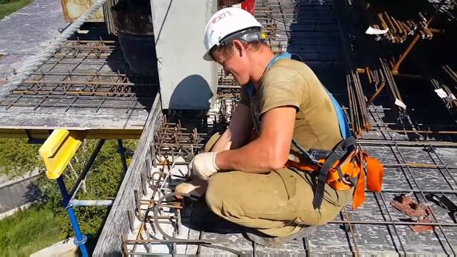 ВНИМАТЕЛЬНЕЕ БУДЬ. ....