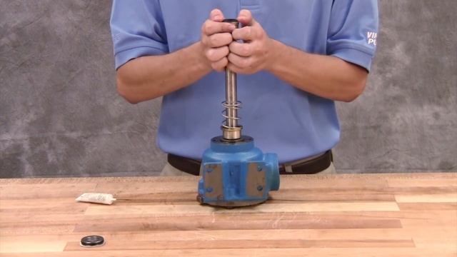Quick Tip #04 - Install Mechanical Seal into Viking Pump Series 432 Pump смотреть онлайн