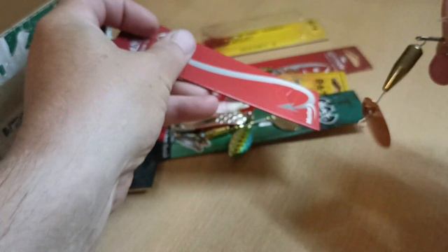 Распаковка посылки с блеснами Mottomo Cast Blade и D.A.M. по заказу Fmagazin смотреть онлайн