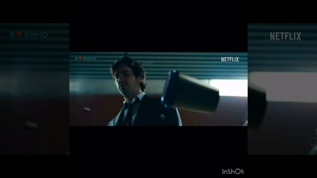 Птичий коpоб: Бapсeлoна смотреть онлайн